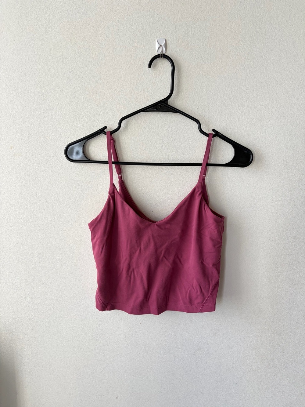 Lululemon Women's Tank Top in Berry